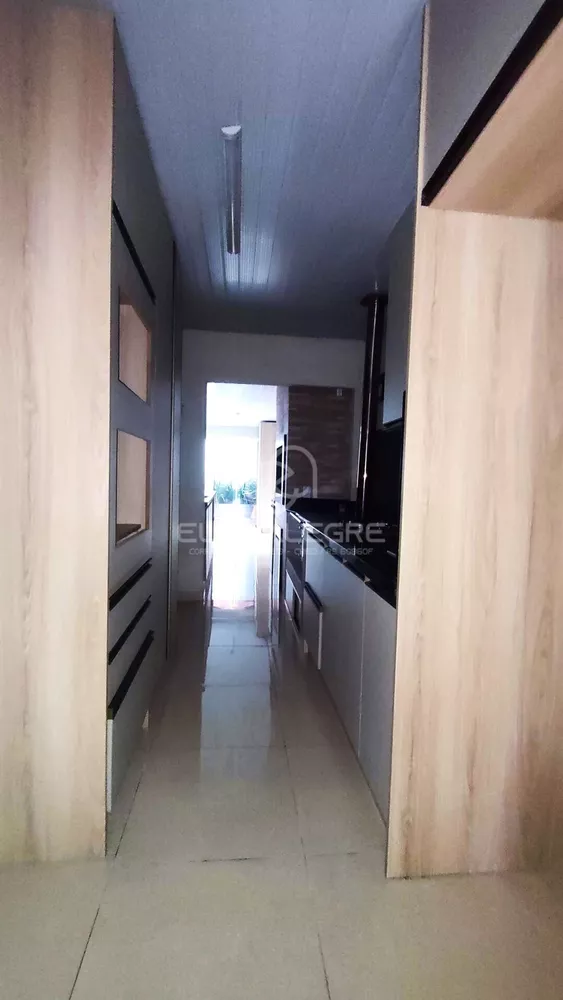 Casa à venda com 2 quartos, 74m² - Foto 6