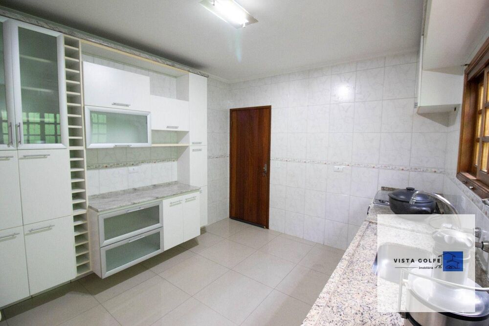 Sobrado à venda com 3 quartos, 136m² - Foto 4