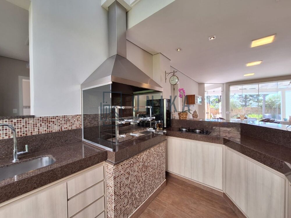 Casa, 4 quartos, 370 m² - Foto 2