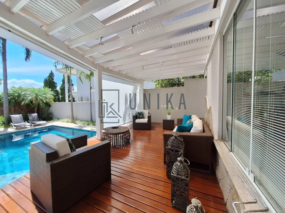 Casa, 4 quartos, 370 m² - Foto 1