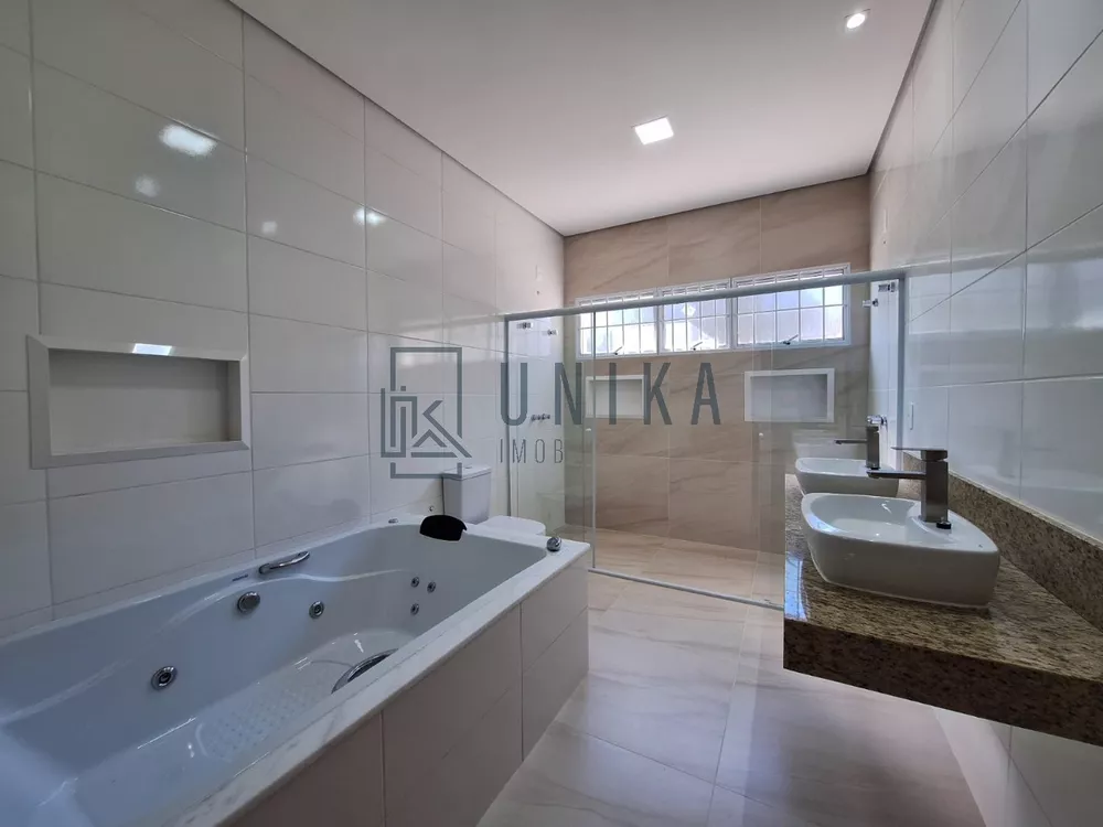 Casa, 4 quartos, 350 m² - Foto 3