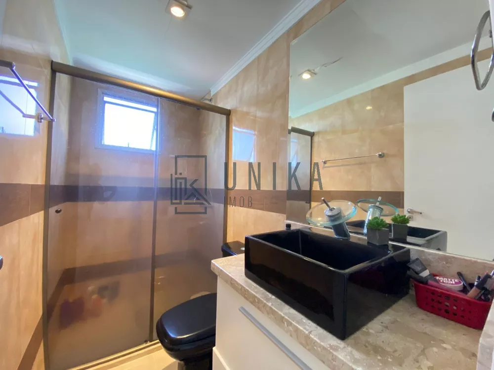 Casa, 3 quartos, 240 m² - Foto 6