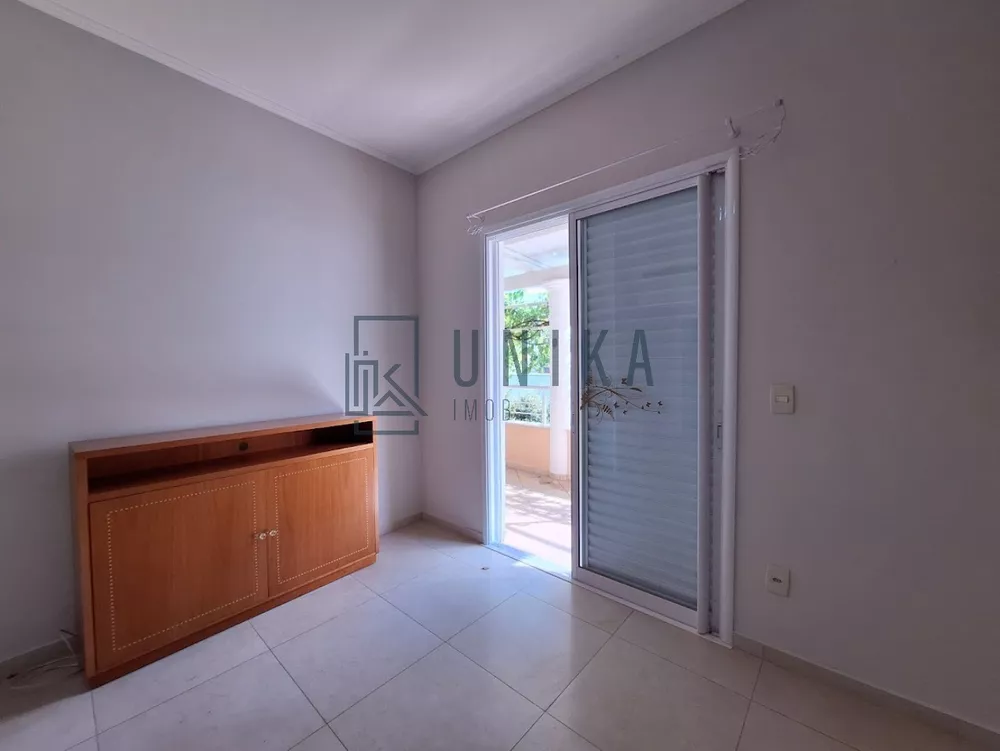 Casa, 4 quartos, 240 m² - Foto 7