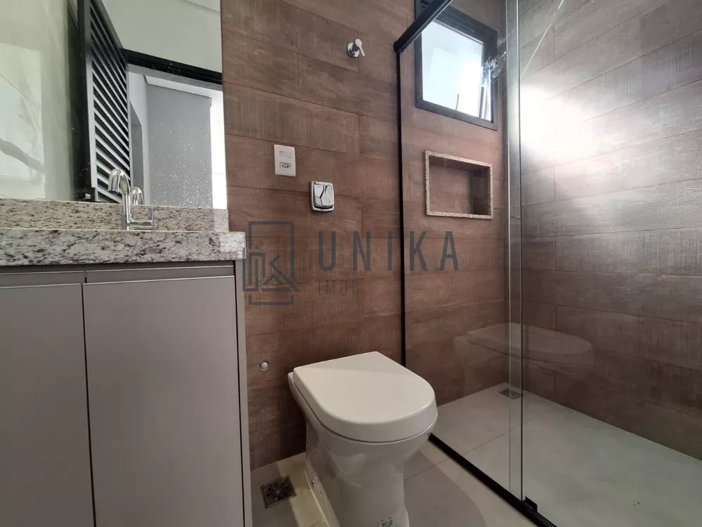 Casa, 4 quartos, 305 m² - Foto 2