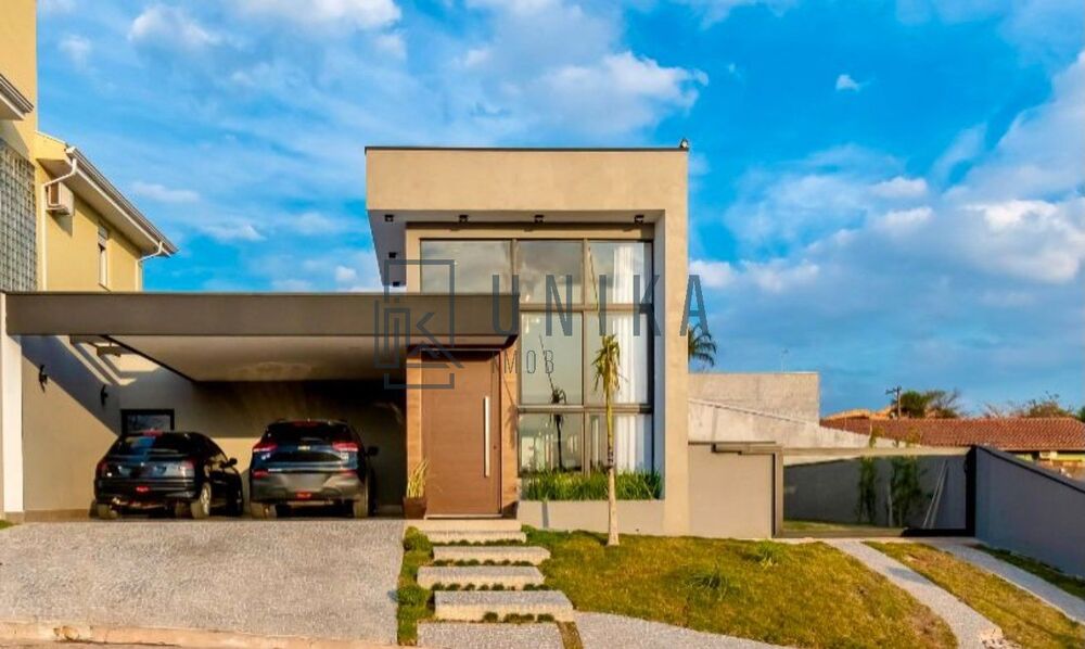 Casa, 3 quartos, 210 m² - Foto 1