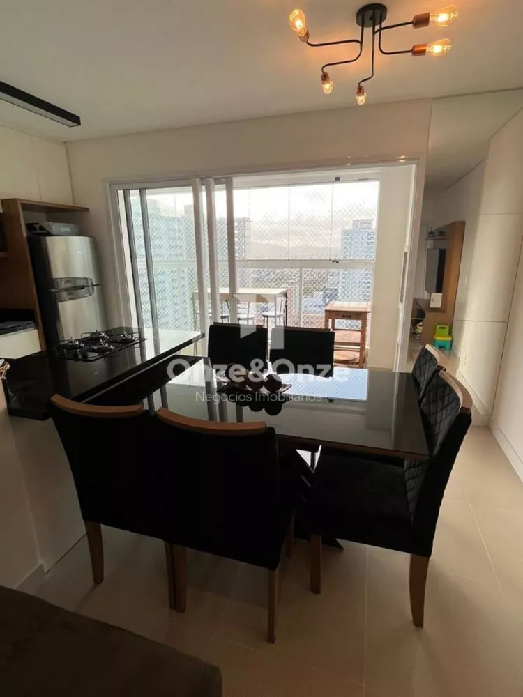 Apartamento à venda com 3 quartos, 98m² - Foto 3