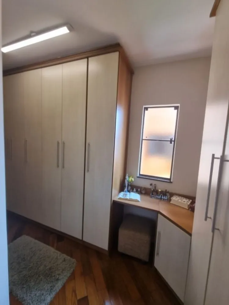 Sobrado, 3 quartos, 258 m² - Foto 11