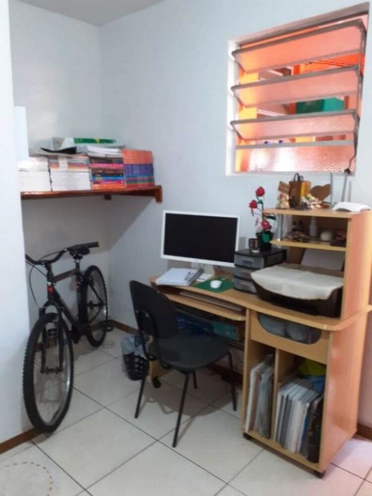 Casa, 3 quartos, 136 m² - Foto 2