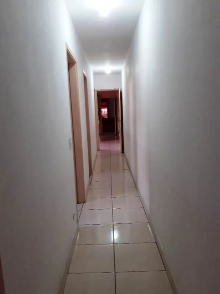 Casa, 3 quartos, 136 m² - Foto 3