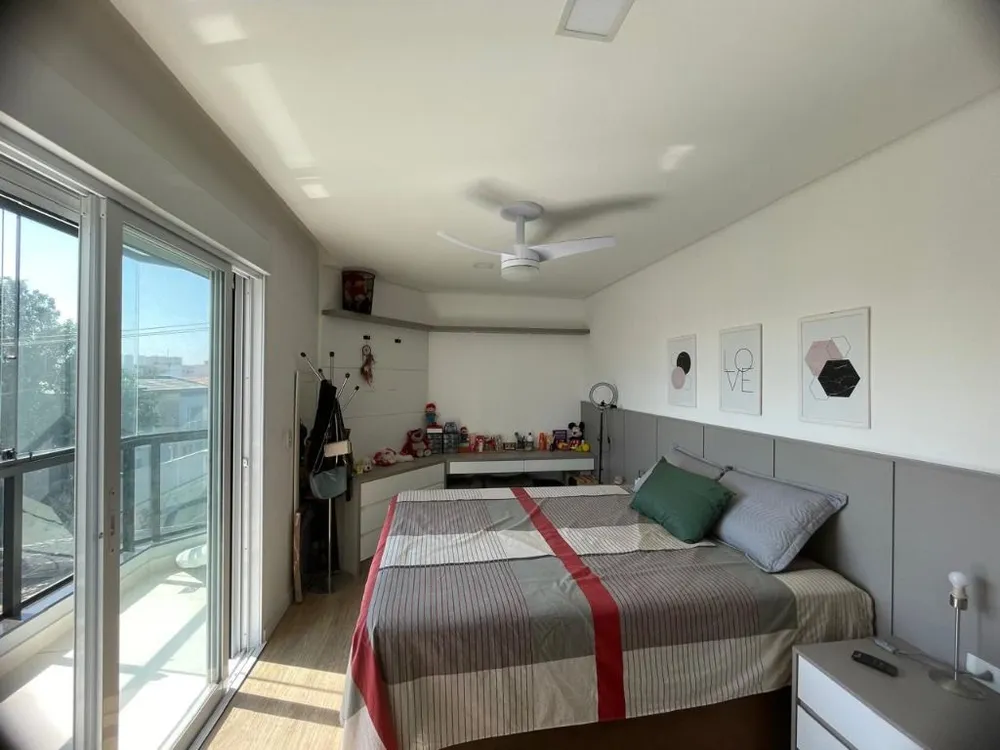 Sobrado, 3 quartos, 223 m² - Foto 3