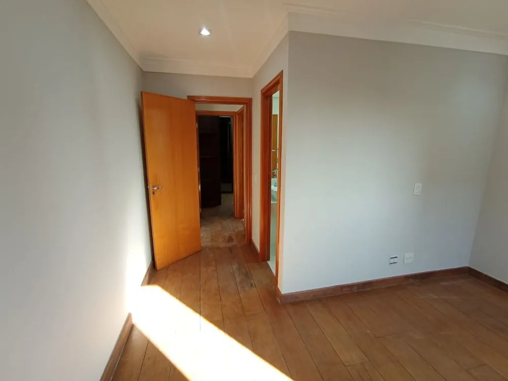 Cobertura, 3 quartos, 188 m² - Foto 4