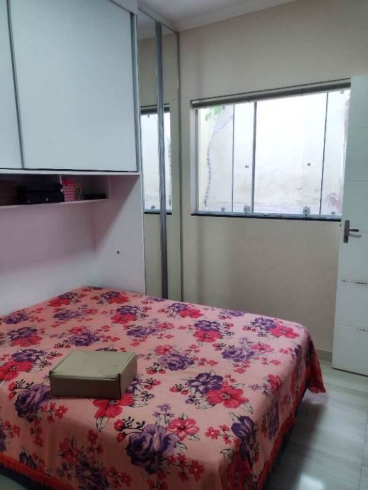 Casa à venda com 2 quartos, 100m² - Foto 13