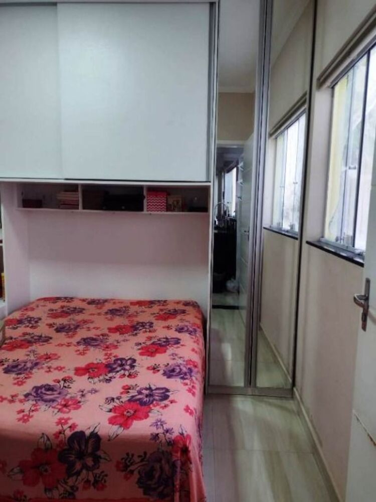 Casa à venda com 2 quartos, 100m² - Foto 14