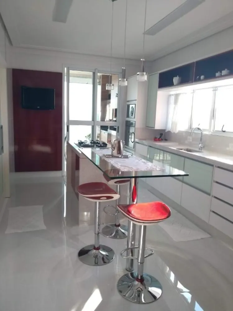Apartamento, 3 quartos, 332 m² - Foto 4