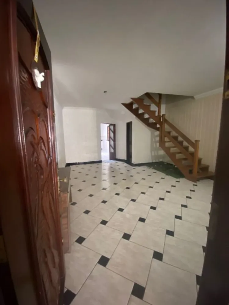 Sobrado, 4 quartos, 220 m² - Foto 1