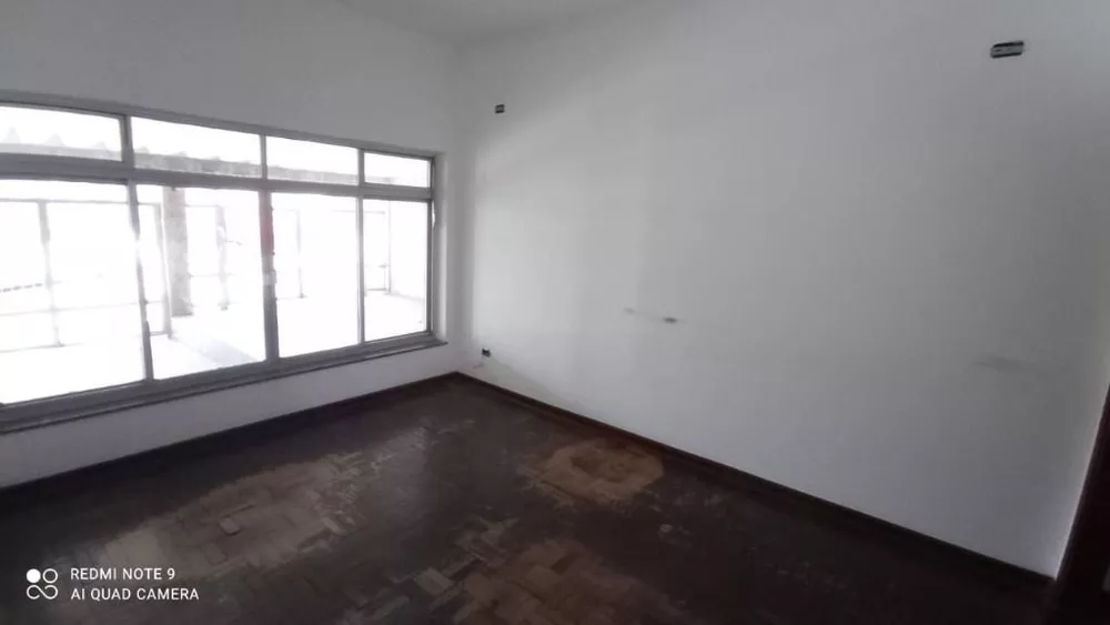 Casa à venda com 2 quartos, 167m² - Foto 1