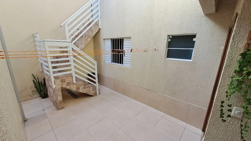 Casa, 4 quartos, 200 m² - Foto 13