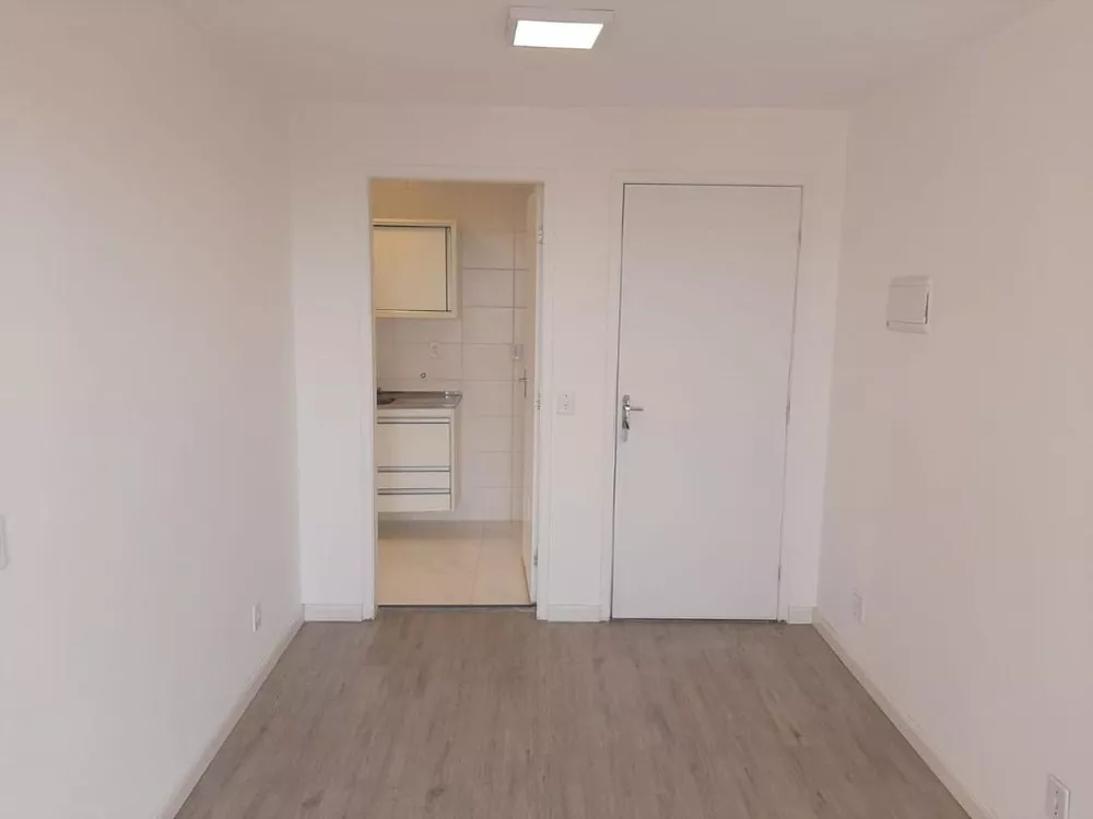 Apartamento à venda com 2 quartos, 45m² - Foto 3