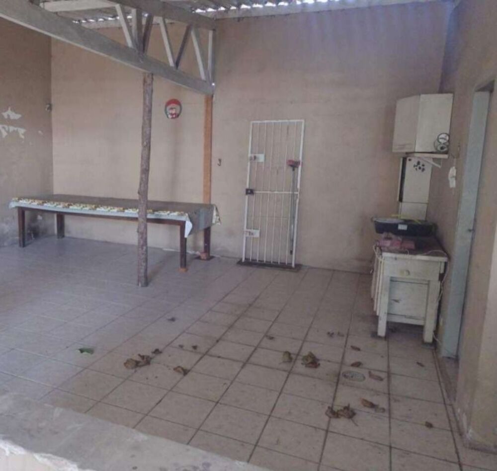 Casa, 3 quartos, 261 m² - Foto 2