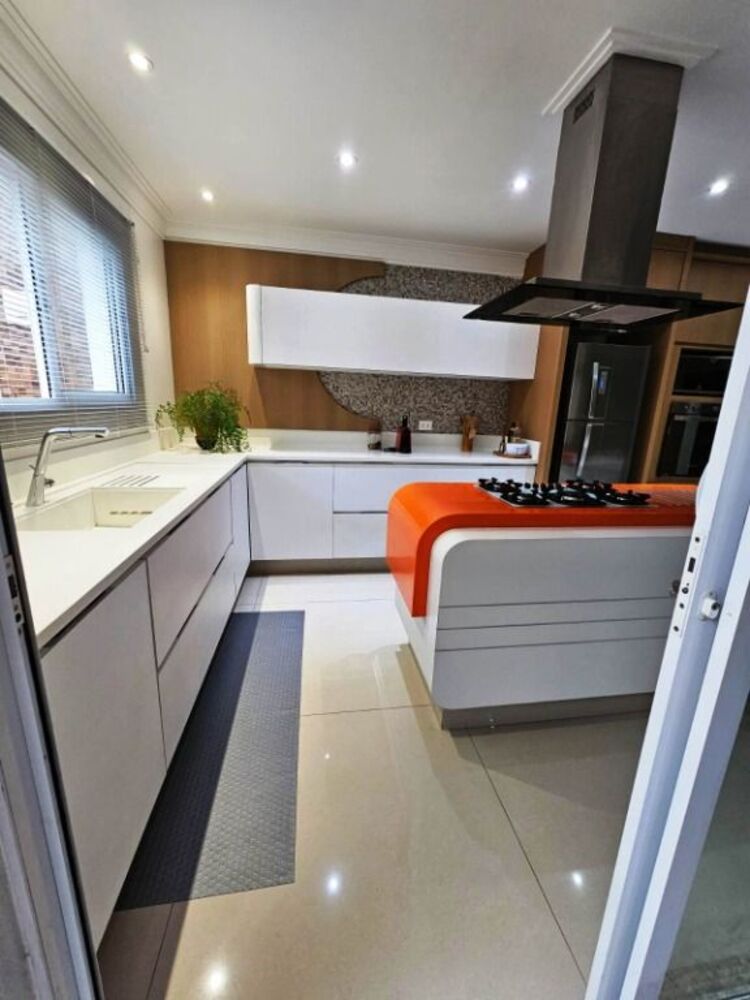 Sobrado, 3 quartos, 175 m² - Foto 2
