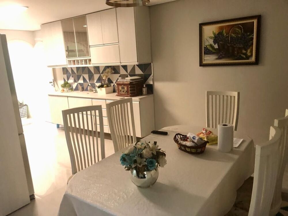 Sobrado, 3 quartos, 195 m² - Foto 1