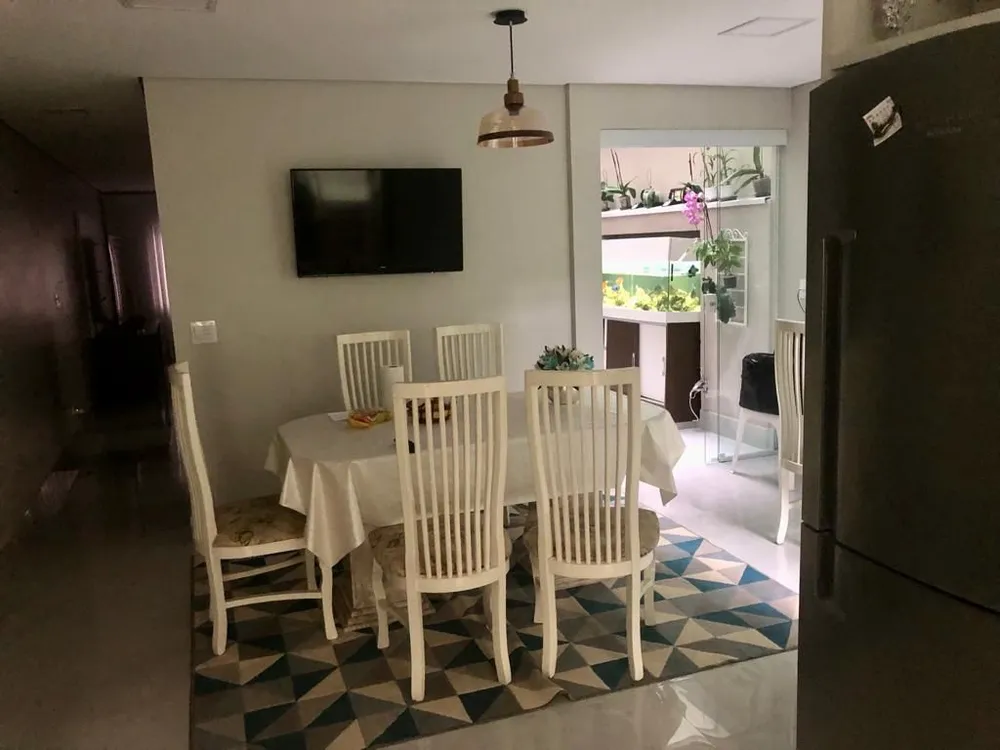 Sobrado, 3 quartos, 195 m² - Foto 2