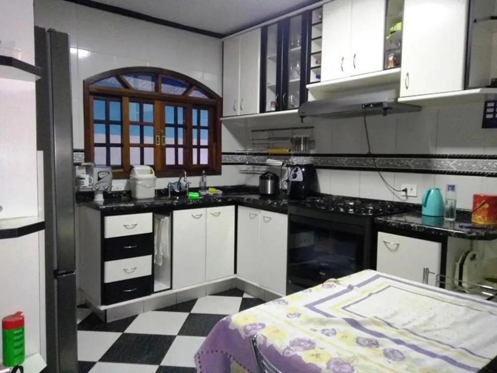 Sobrado, 2 quartos, 256 m² - Foto 3
