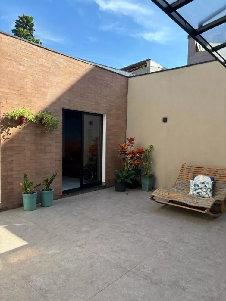Sobrado, 4 quartos, 377 m² - Foto 4