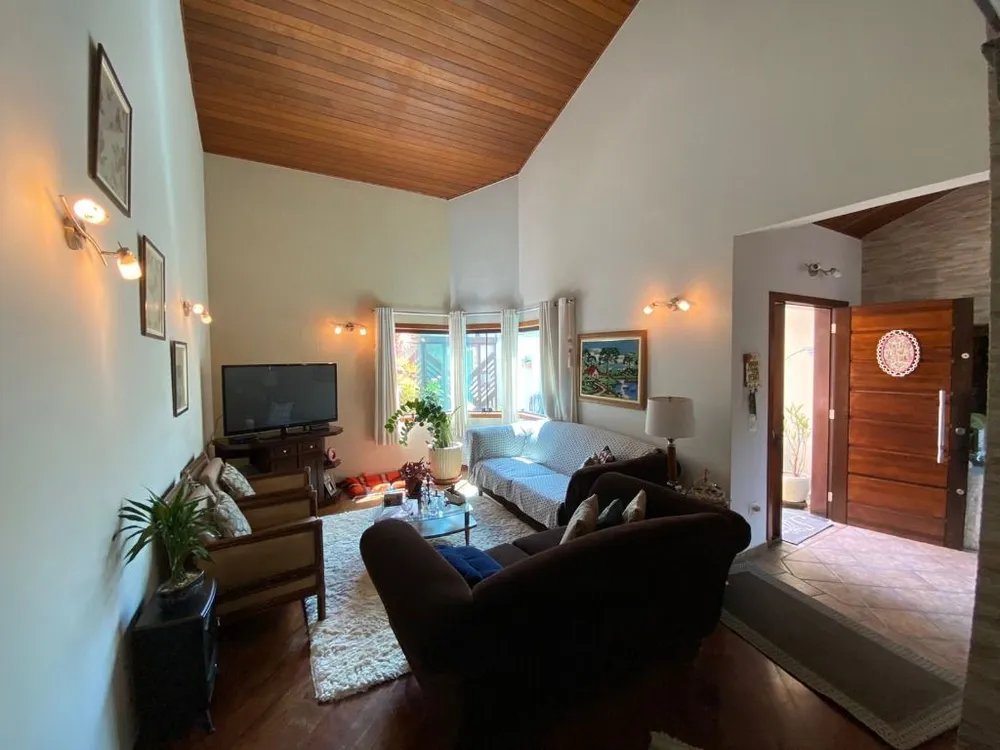 Sobrado, 3 quartos, 257 m² - Foto 2