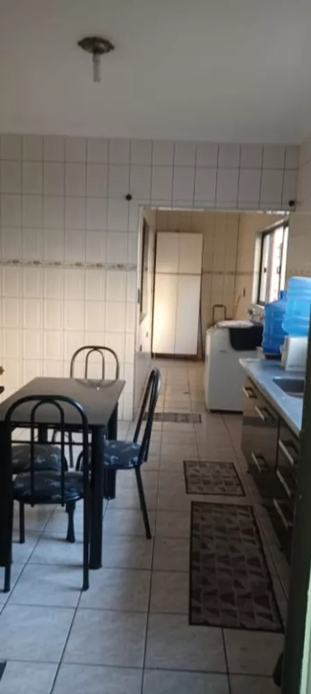 Casa à venda com 2 quartos, 174m² - Foto 10