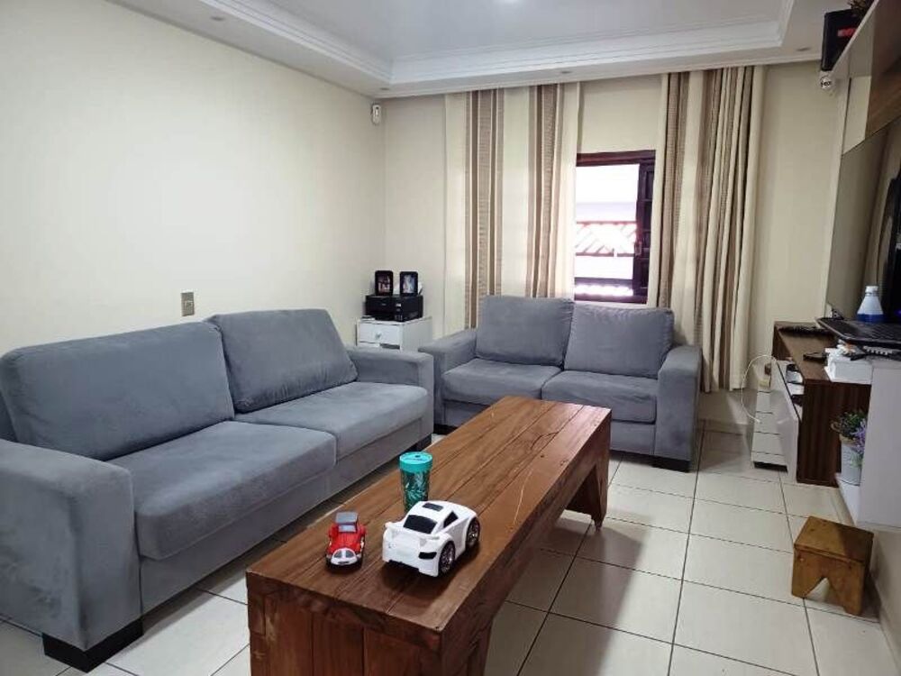 Sobrado, 3 quartos, 304 m² - Foto 3