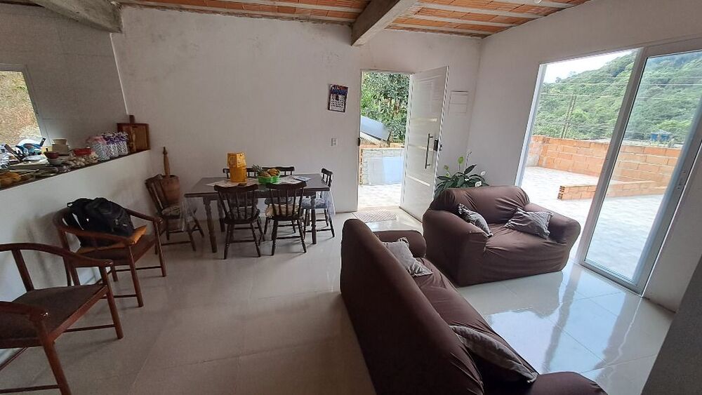 Casa, 2 quartos, 250 m² - Foto 1
