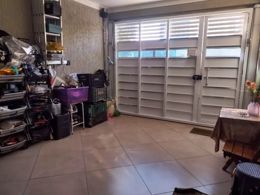 Sobrado à venda com 4 quartos, 111m² - Foto 3