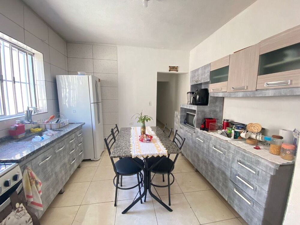 Sobrado, 4 quartos, 214 m² - Foto 2