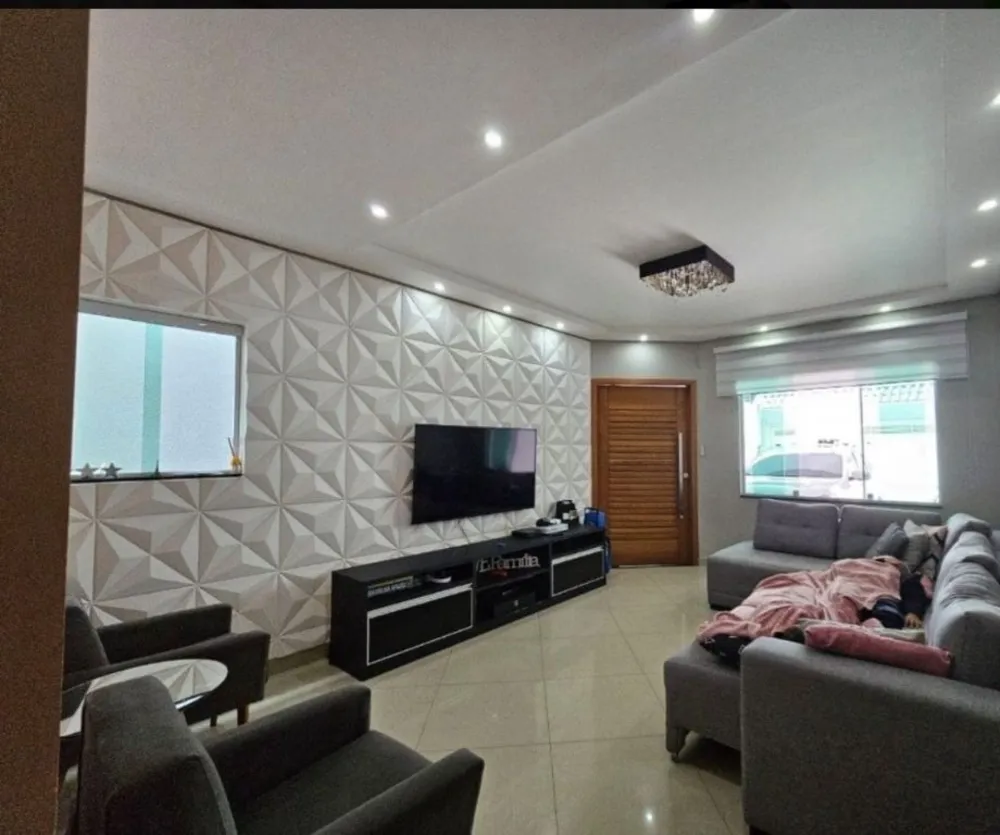 Sobrado, 3 quartos, 180 m² - Foto 1