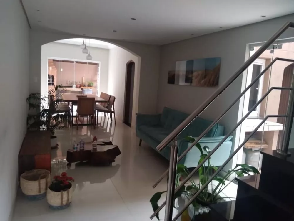 Sobrado, 3 quartos, 200 m² - Foto 3