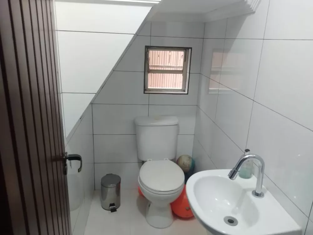 Sobrado, 3 quartos, 200 m² - Foto 4