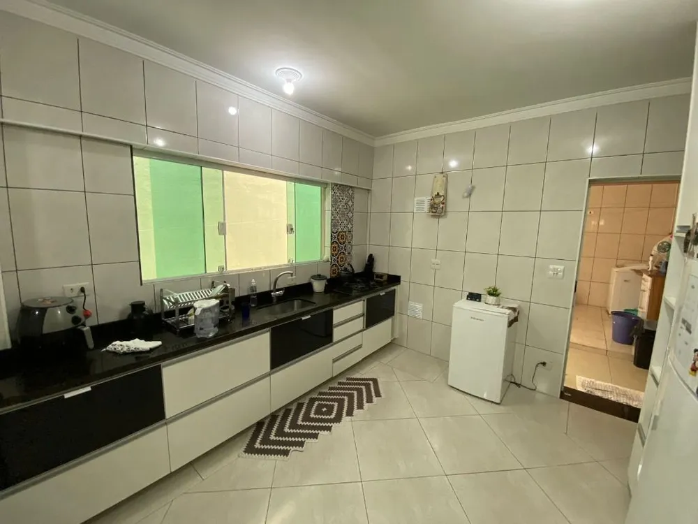 Sobrado, 3 quartos, 183 m² - Foto 3