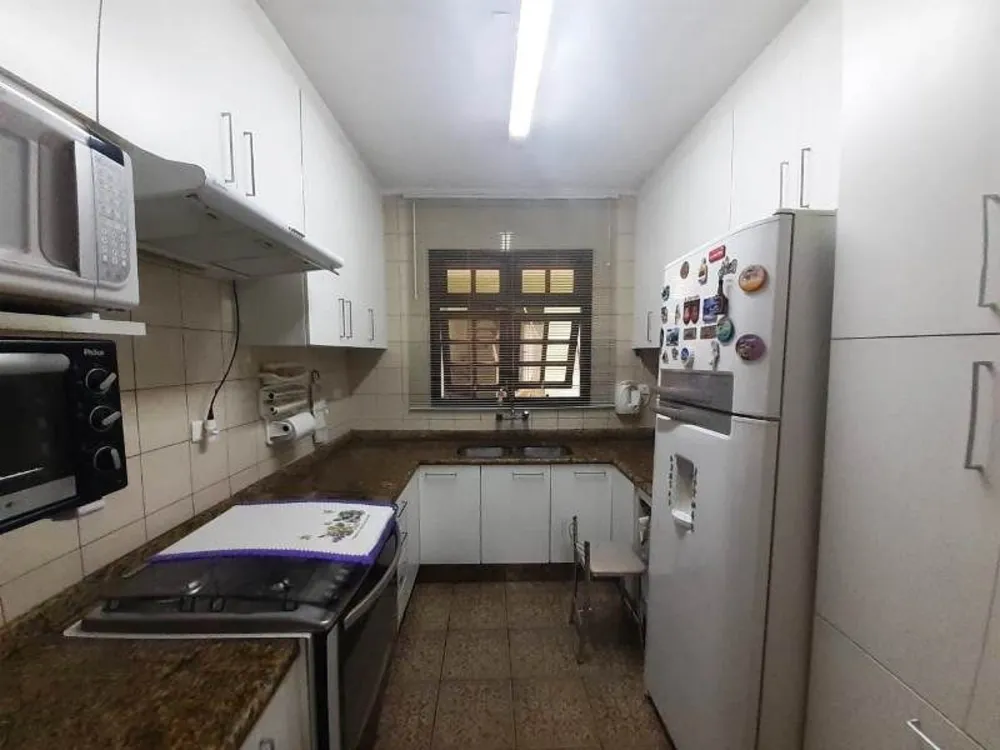 Sobrado, 2 quartos, 255 m² - Foto 2
