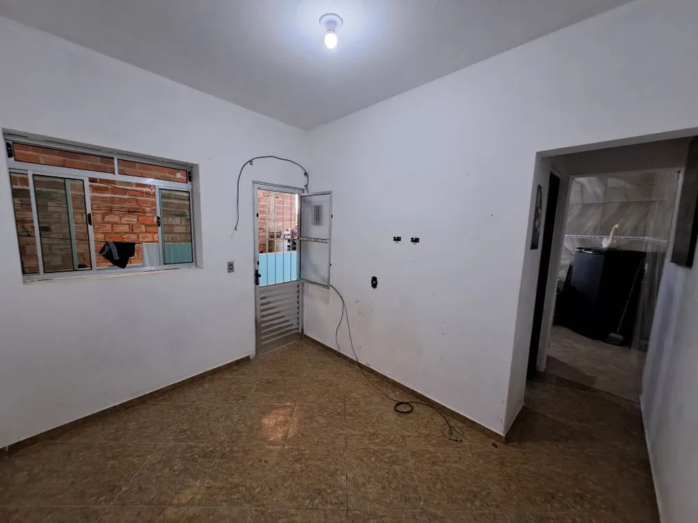 Casa, 3 quartos, 243 m² - Foto 4