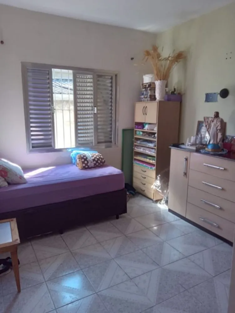 Casa, 3 quartos, 245 m² - Foto 11