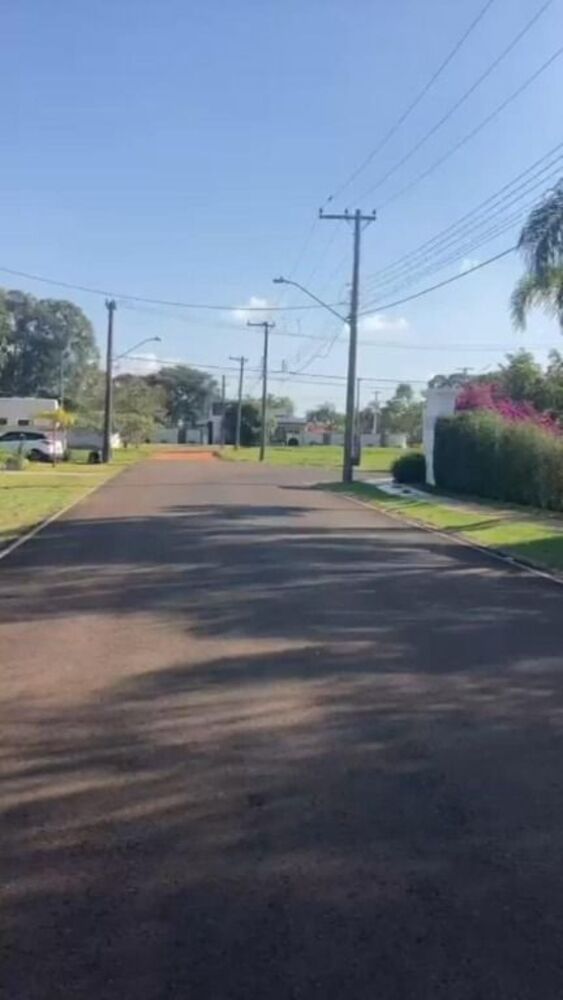 Loteamento e Condomínio, 450 m² - Foto 1