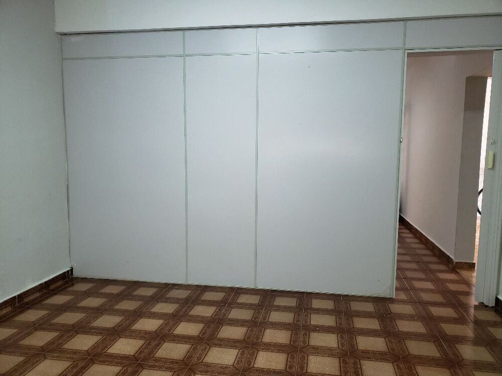 Casa à venda com 5 quartos, 307m² - Foto 2