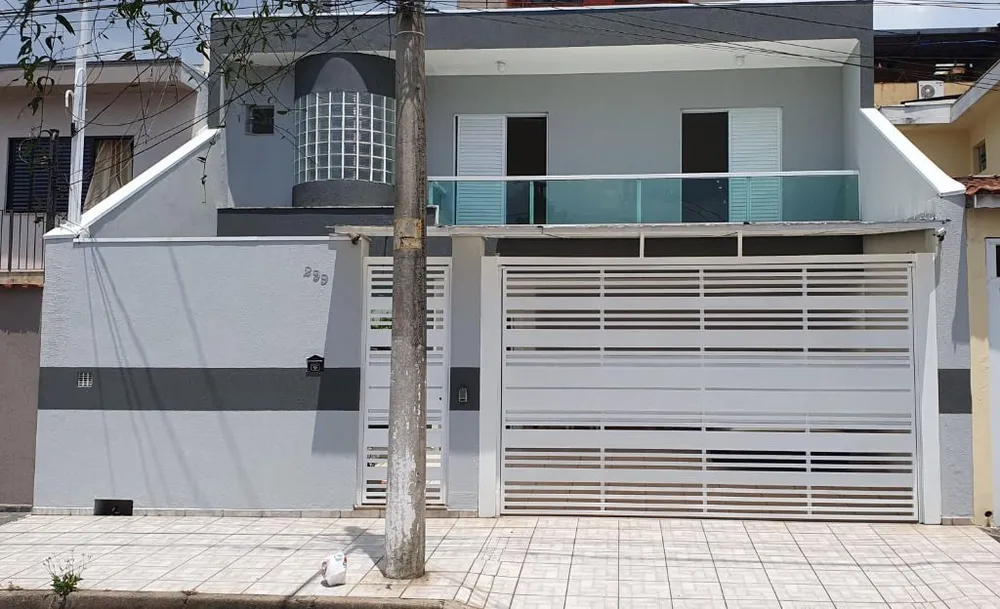 Sobrado, 4 quartos, 309 m² - Foto 1