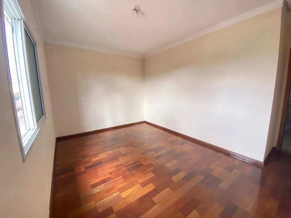 Sobrado, 3 quartos, 215 m² - Foto 3