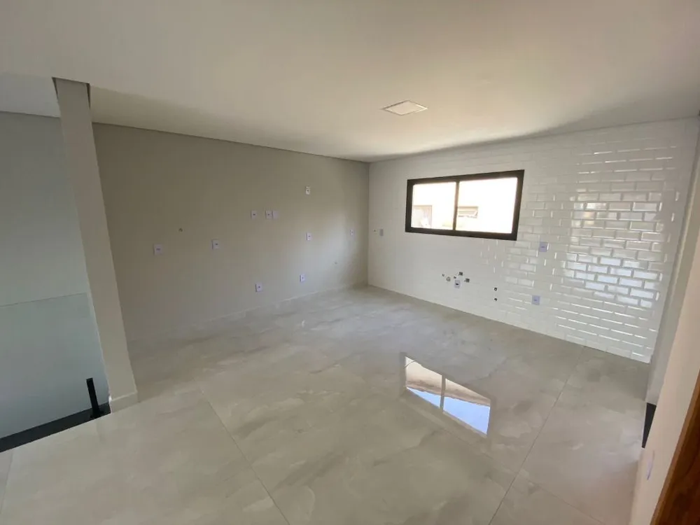 Sobrado, 3 quartos, 214 m² - Foto 5