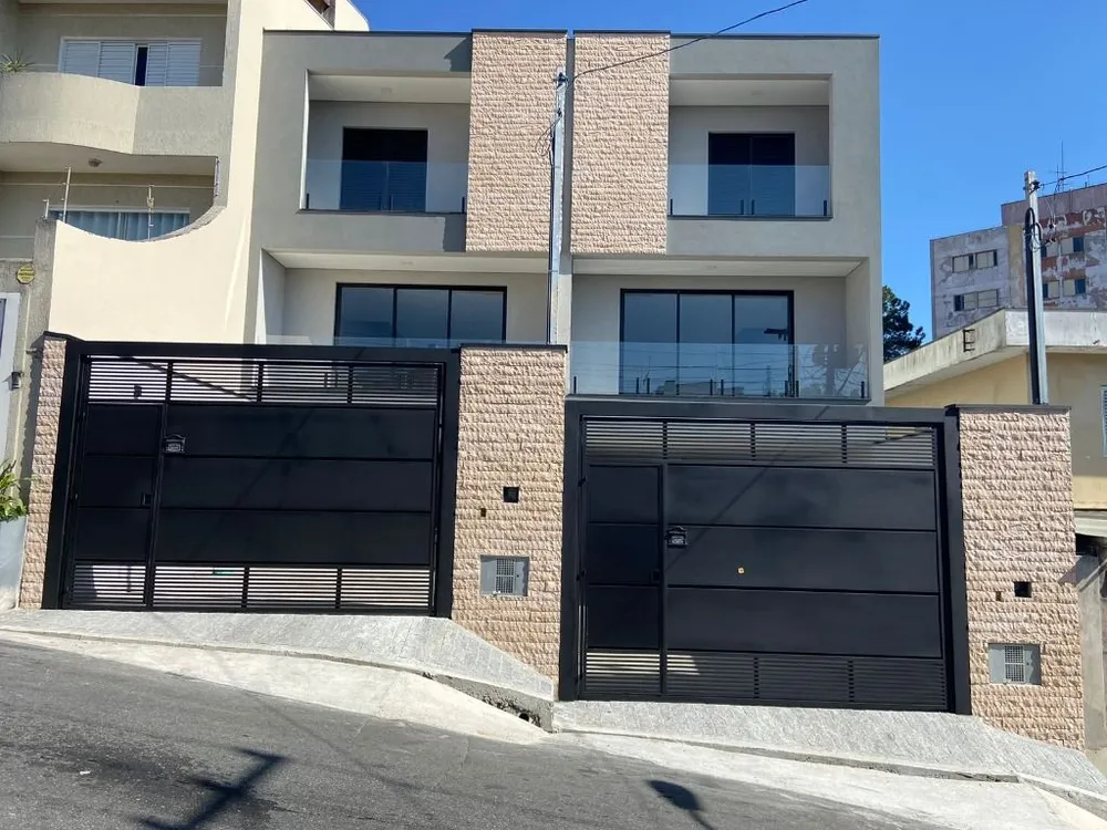 Sobrado, 3 quartos, 214 m² - Foto 1