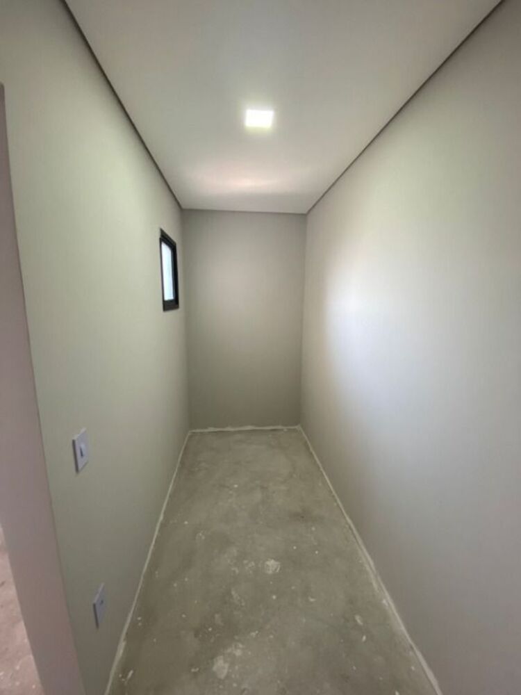Sobrado, 3 quartos, 214 m² - Foto 1