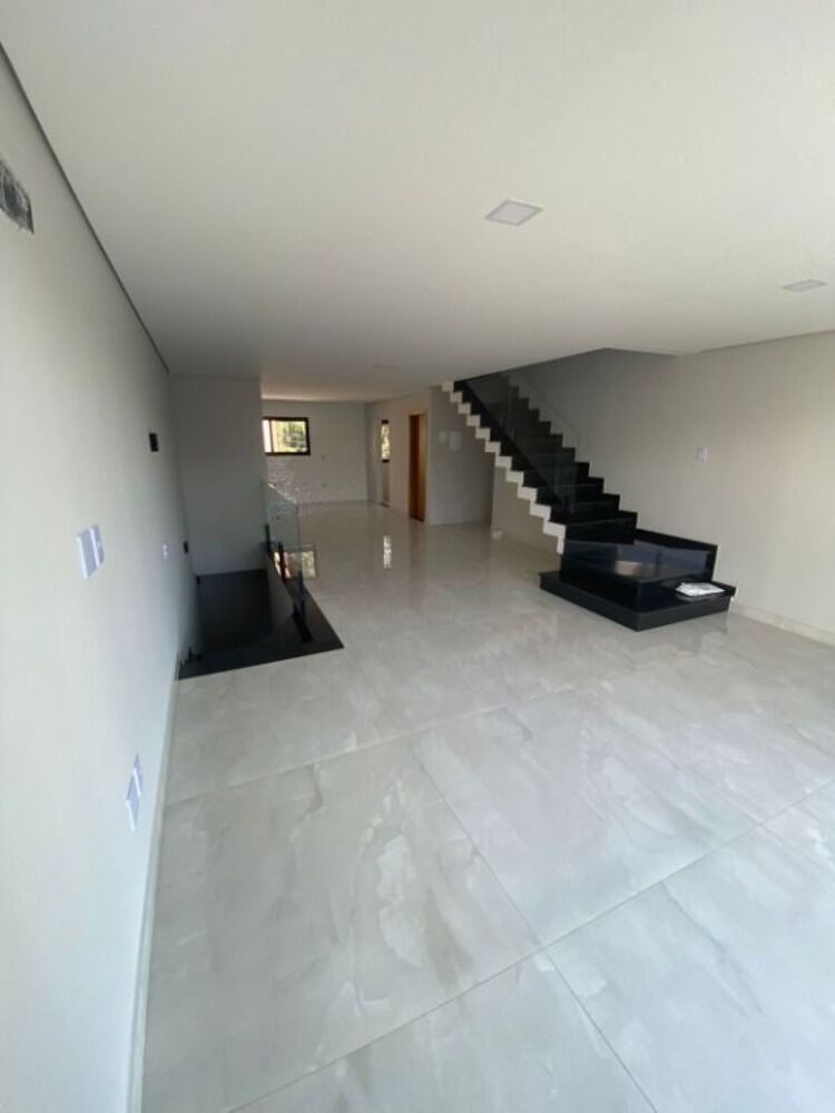Sobrado, 3 quartos, 214 m² - Foto 4