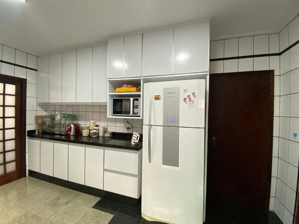 Sobrado, 4 quartos, 320 m² - Foto 4